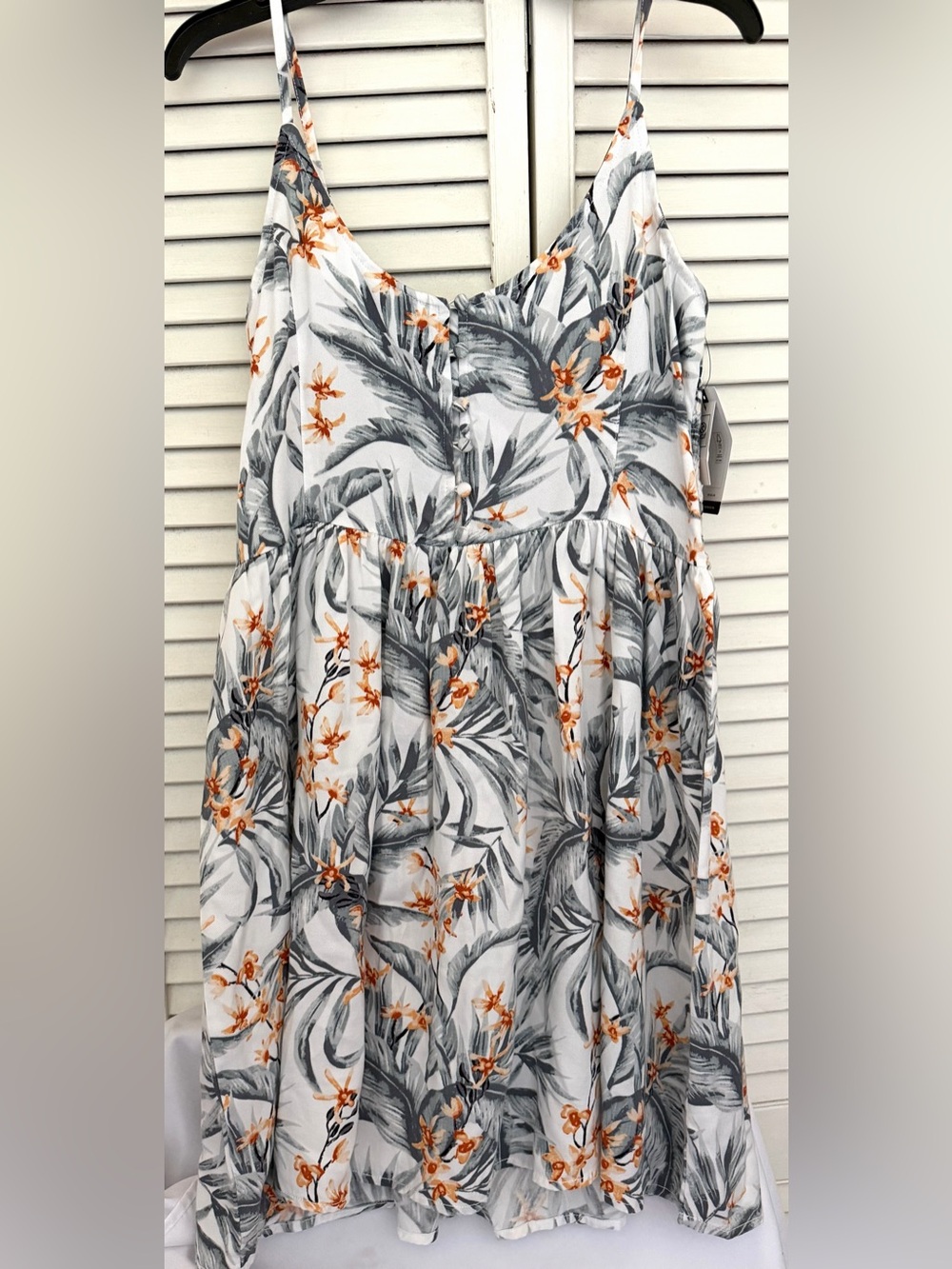 NEW RIP CURL button details Tropical adjustable strap dress Gray Orange Blooms